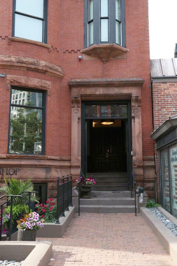 Stylish Newbury Street Studio, #11 Boston Extérieur photo